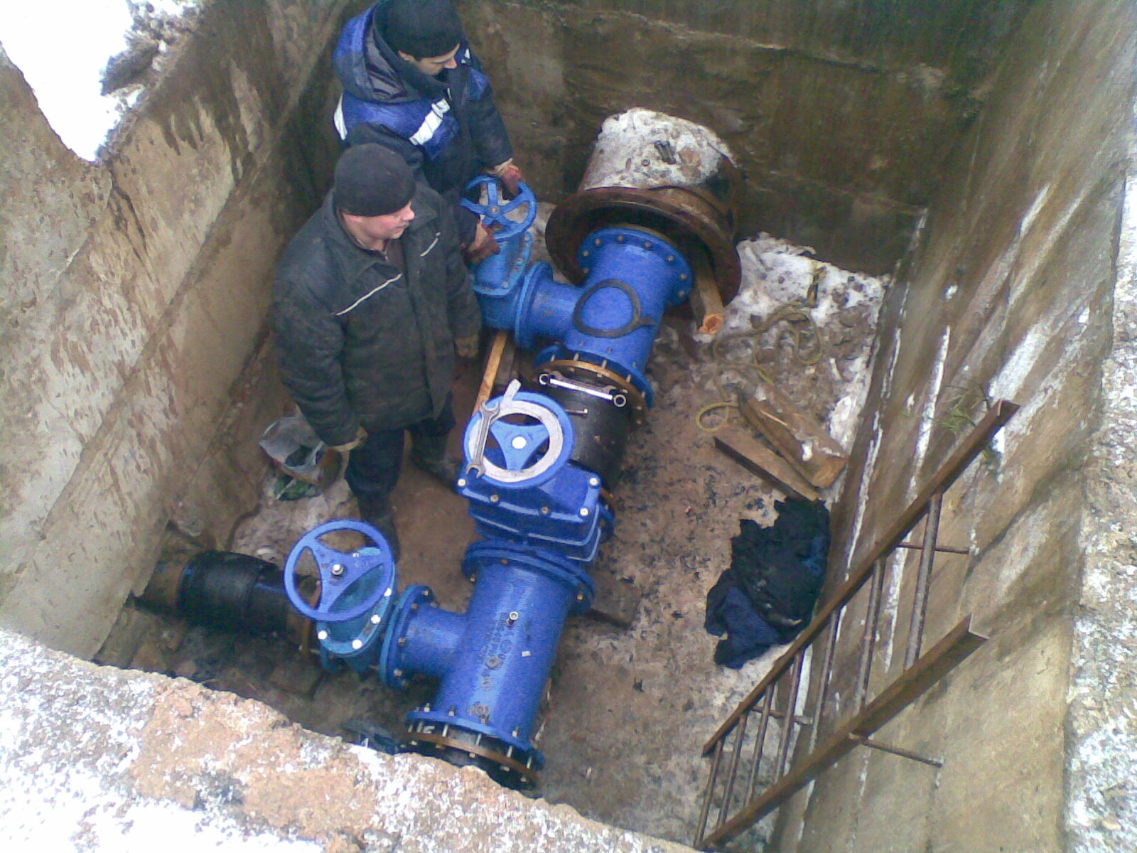 Как проводится монтаж внешних сетей водопровода